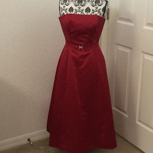 David’s Bridal Apple Red Bridesmaid Dress